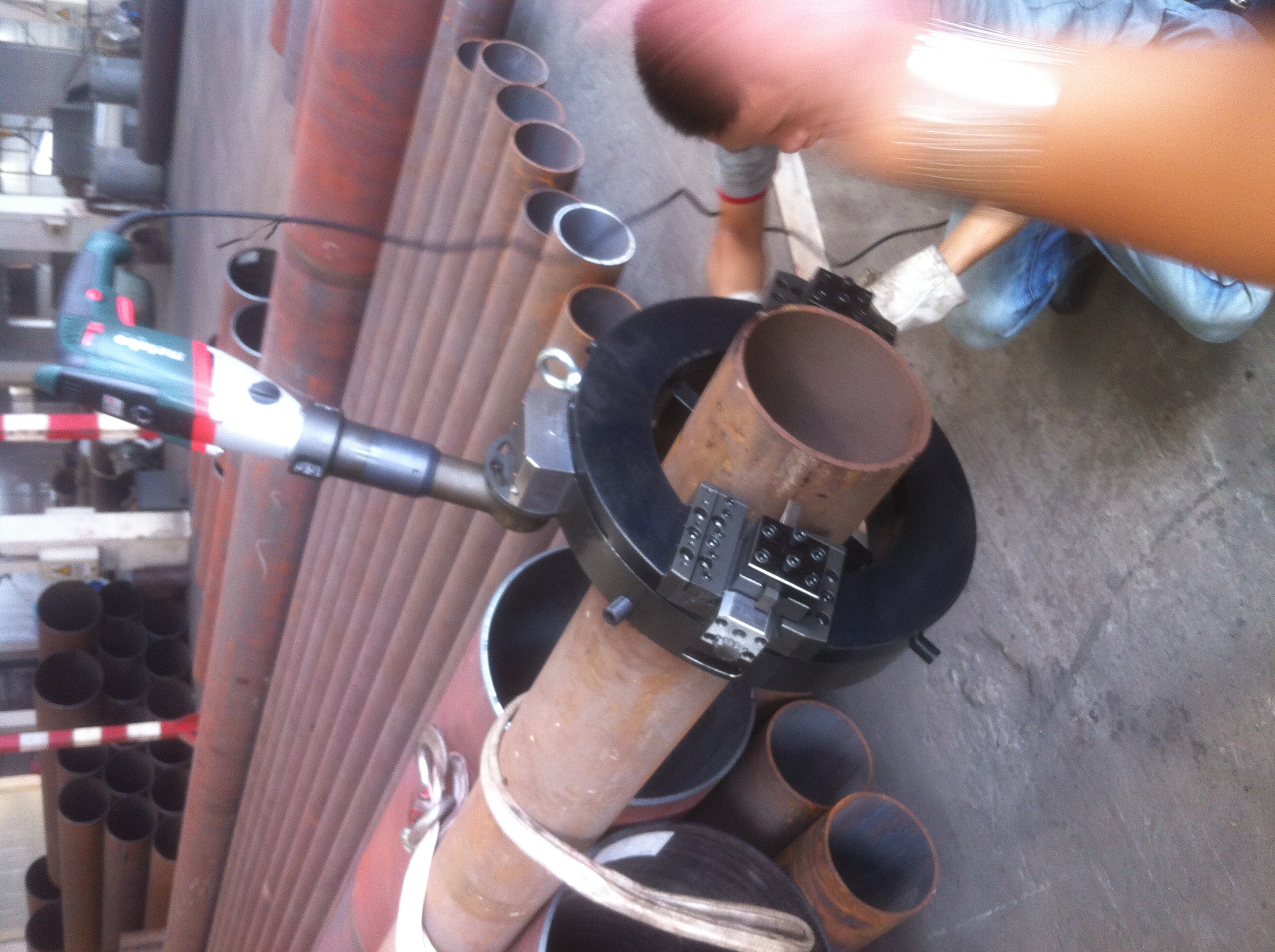 Máquina de corte de tubería CNC montado externamente